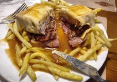 Francesinha il panino di Porto